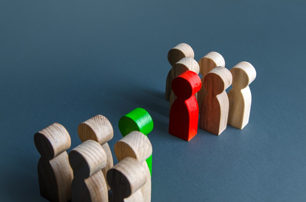 广告舆情：舆论如何看待小米投放KOL争议事件